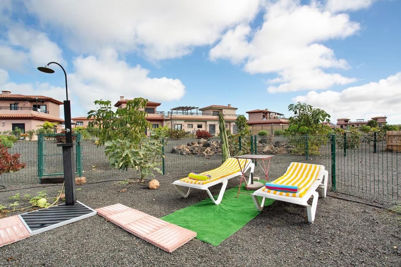 Amadeus Villa La Oliva Luaran gambar