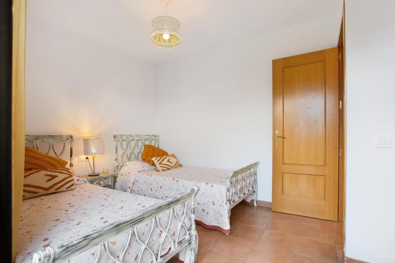 Amadeus Villa La Oliva Luaran gambar