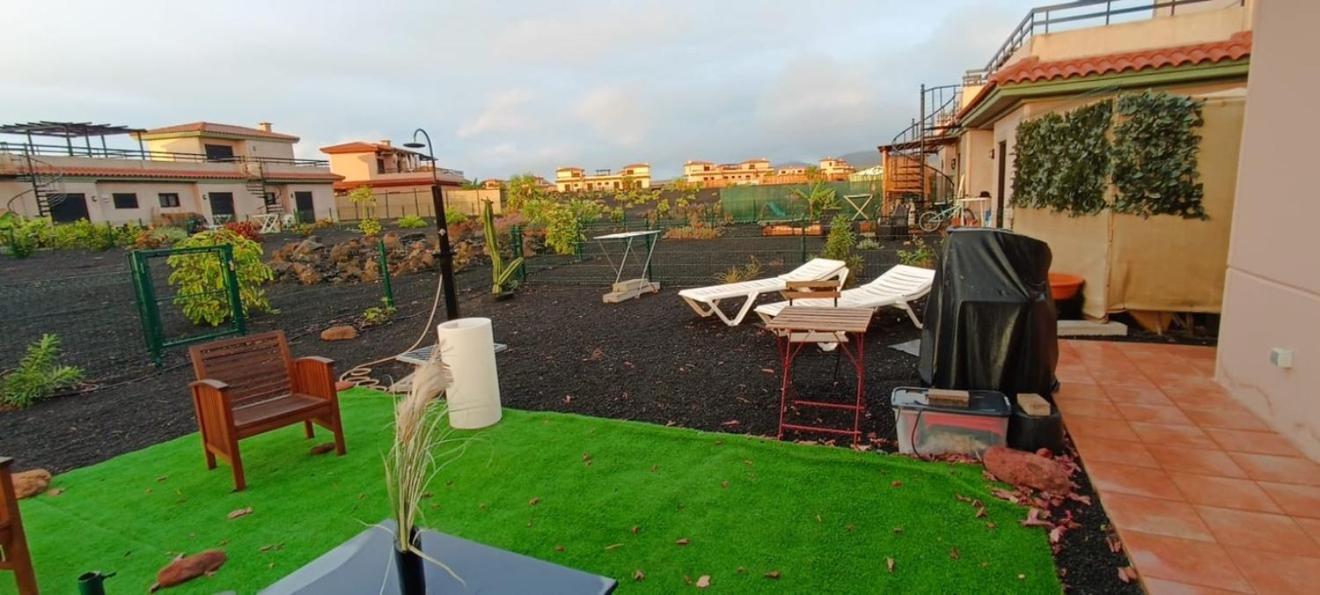Amadeus Villa La Oliva Luaran gambar